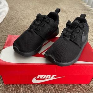 Nike Kids Black Shoes
